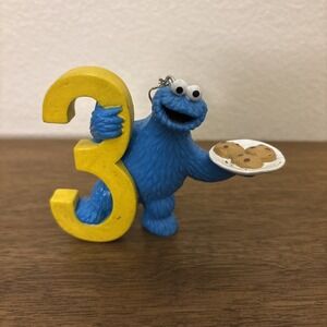 APPLAUSE PVC TOY SESAME STREET COOKIE MONSTER & PLATE OF COOKIES #3 Ornament